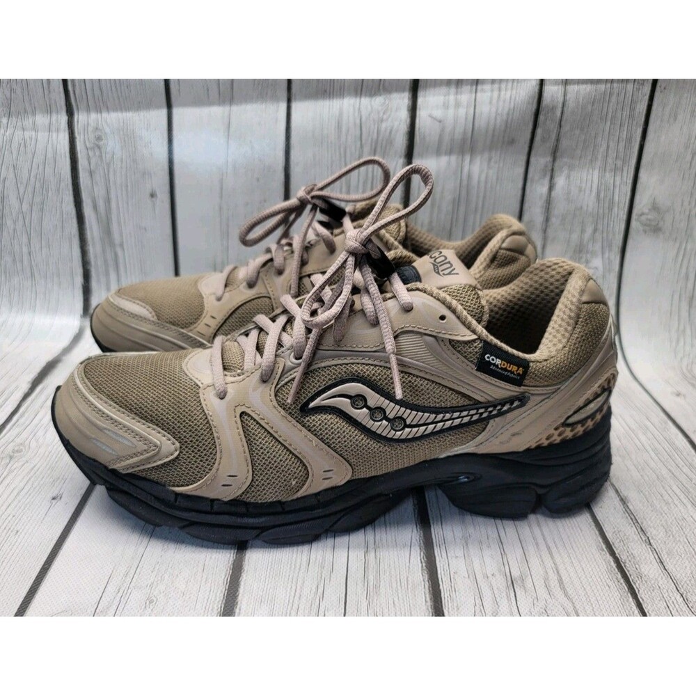 Saucony ProGrid Triumph 4 Mens 10 US Gorpcore Greige Beige Gray Cordura Running